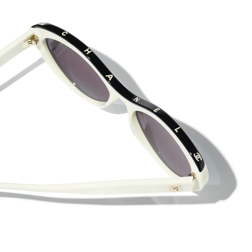 CHANEL 5416 - Image 20