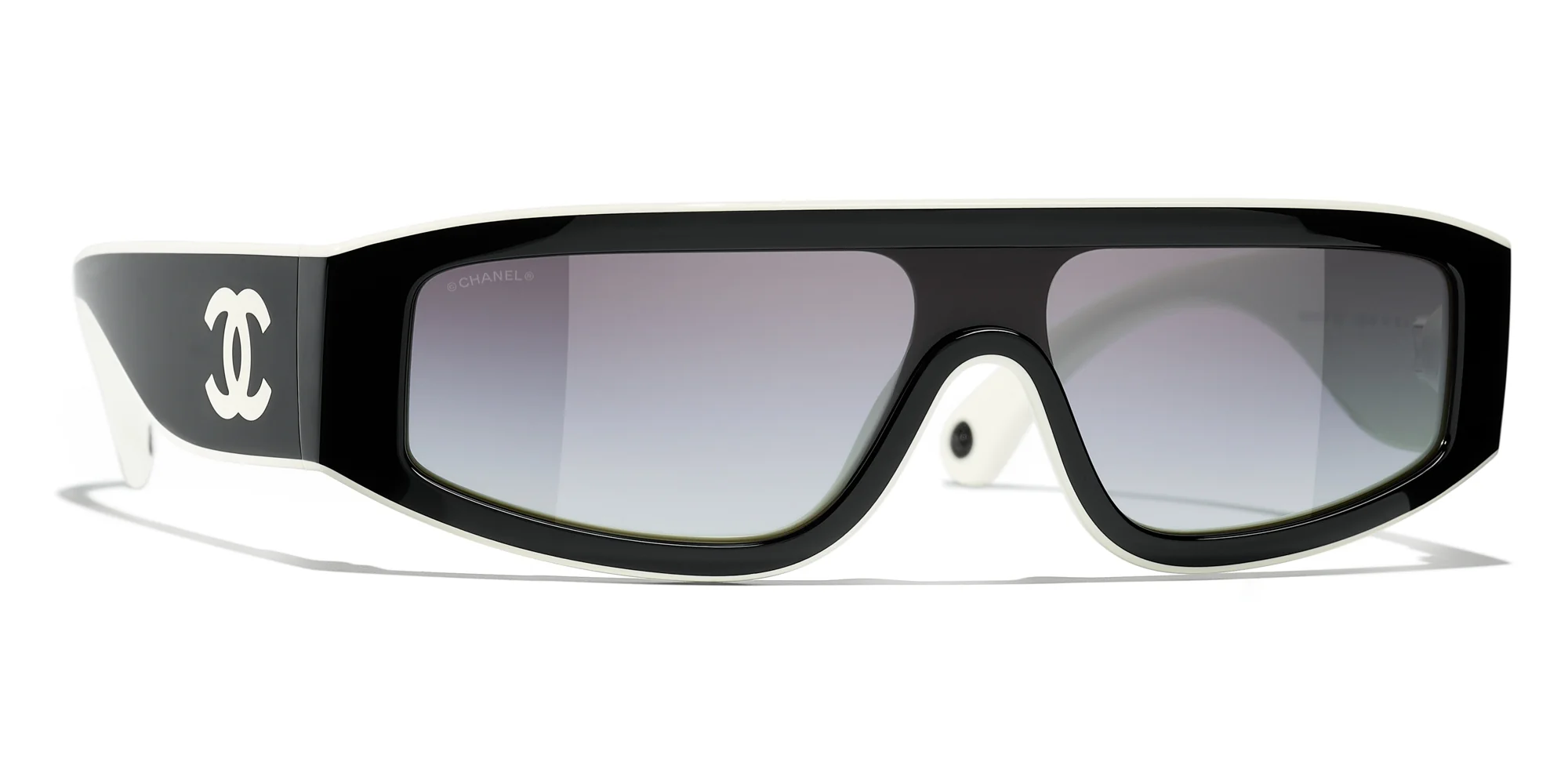 CHANEL 6057